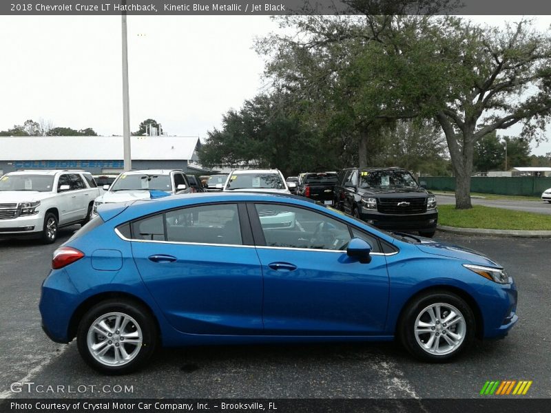 Kinetic Blue Metallic / Jet Black 2018 Chevrolet Cruze LT Hatchback