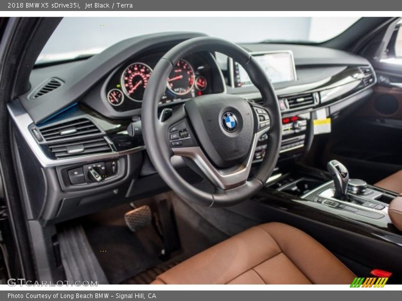 Jet Black / Terra 2018 BMW X5 sDrive35i