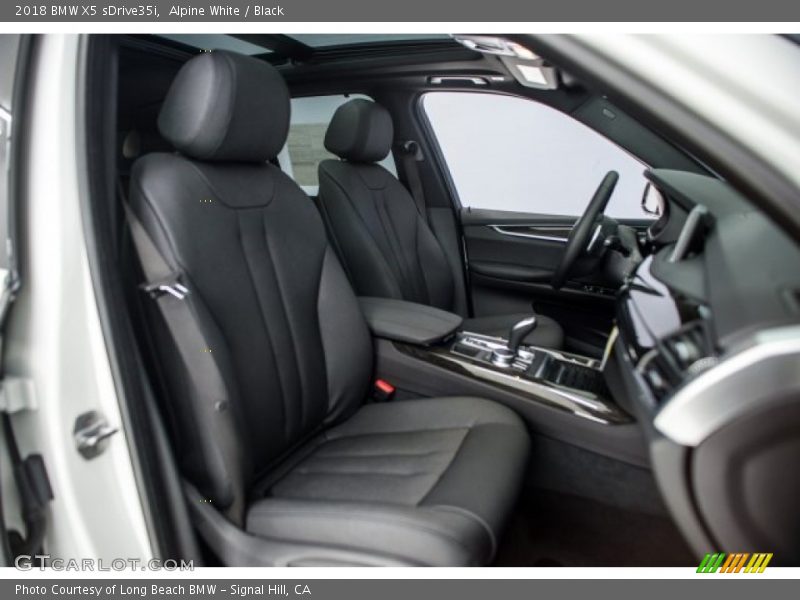 Alpine White / Black 2018 BMW X5 sDrive35i