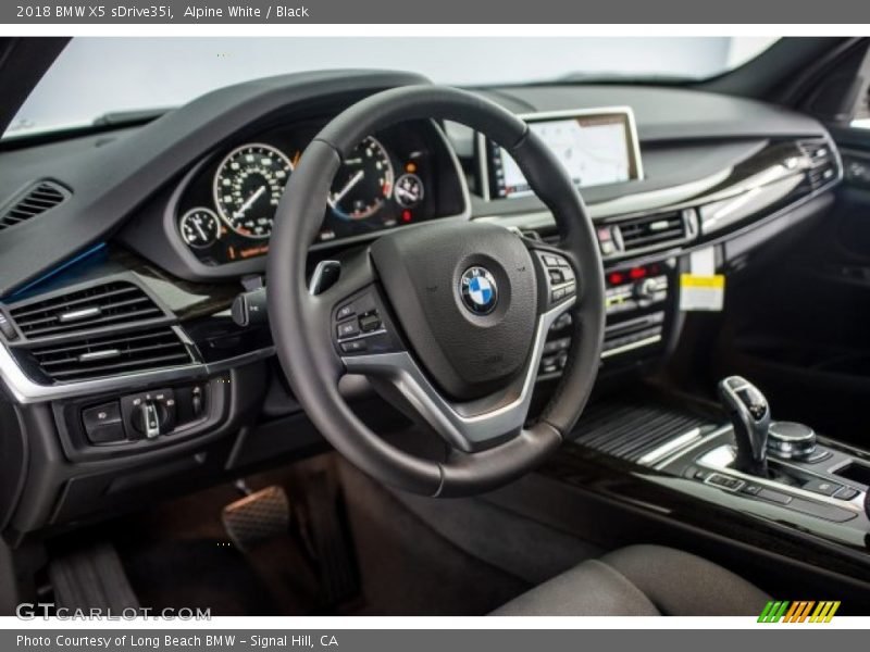 Alpine White / Black 2018 BMW X5 sDrive35i