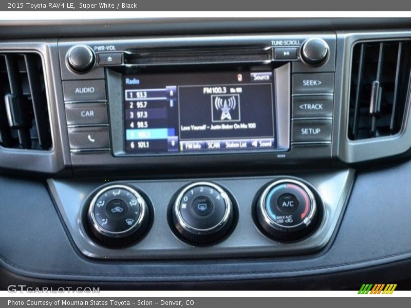 Super White / Black 2015 Toyota RAV4 LE