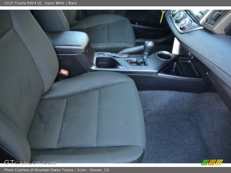 Super White / Black 2015 Toyota RAV4 LE