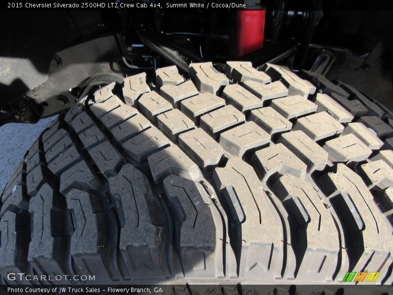 Summit White / Cocoa/Dune 2015 Chevrolet Silverado 2500HD LTZ Crew Cab 4x4