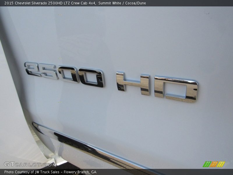Summit White / Cocoa/Dune 2015 Chevrolet Silverado 2500HD LTZ Crew Cab 4x4
