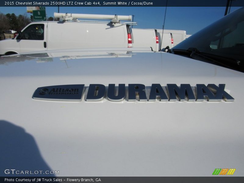 Summit White / Cocoa/Dune 2015 Chevrolet Silverado 2500HD LTZ Crew Cab 4x4