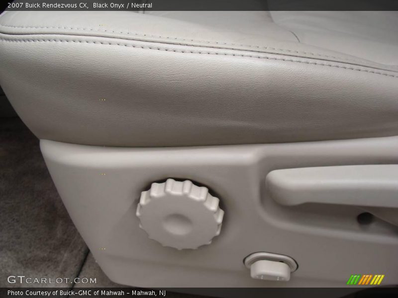 Black Onyx / Neutral 2007 Buick Rendezvous CX