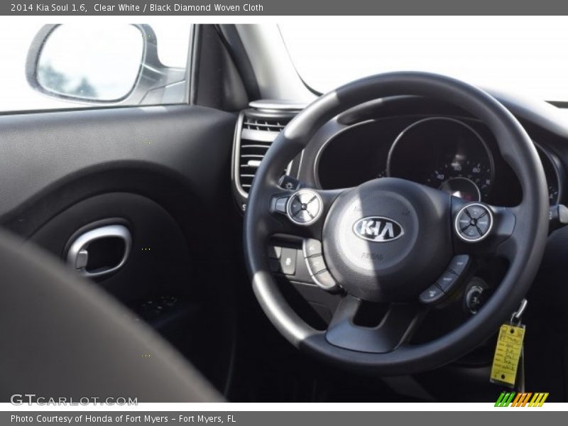 Clear White / Black Diamond Woven Cloth 2014 Kia Soul 1.6