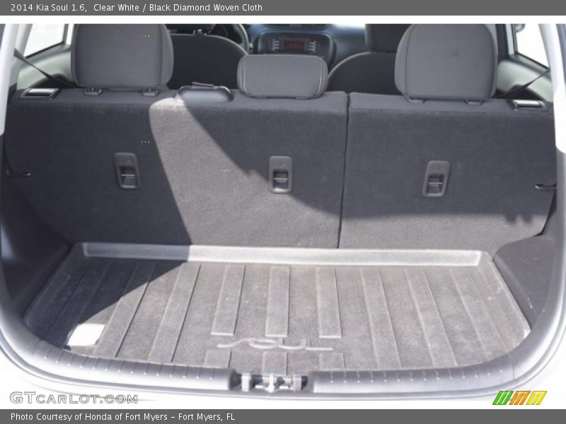 Clear White / Black Diamond Woven Cloth 2014 Kia Soul 1.6