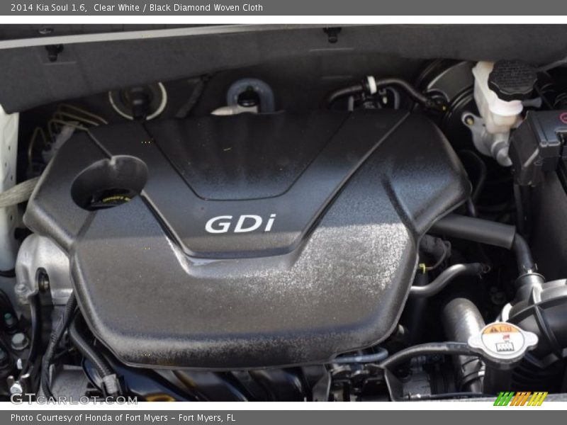 Clear White / Black Diamond Woven Cloth 2014 Kia Soul 1.6