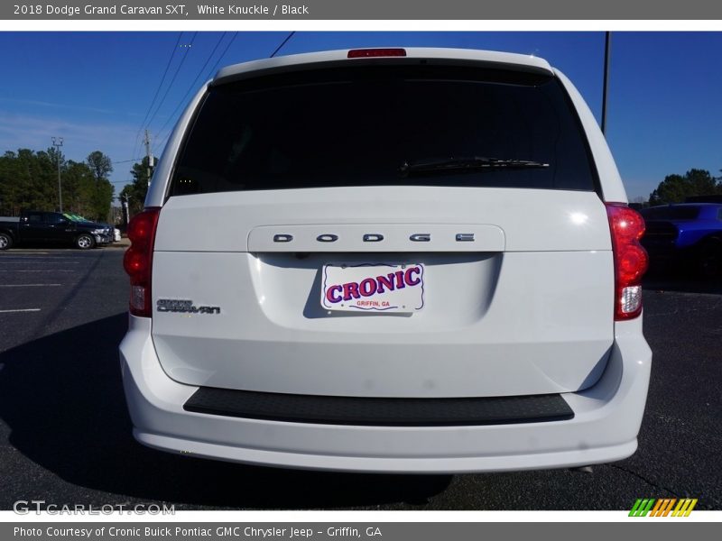 White Knuckle / Black 2018 Dodge Grand Caravan SXT