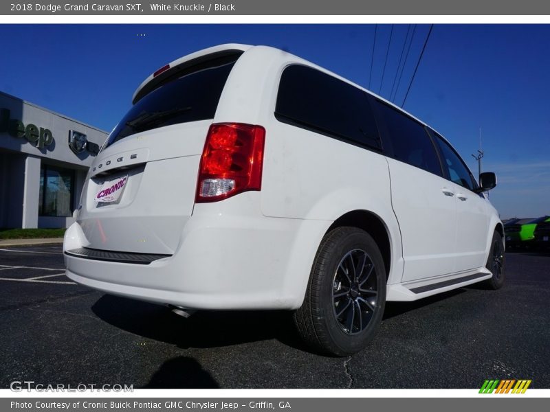 White Knuckle / Black 2018 Dodge Grand Caravan SXT