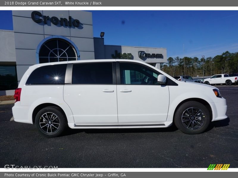 White Knuckle / Black 2018 Dodge Grand Caravan SXT