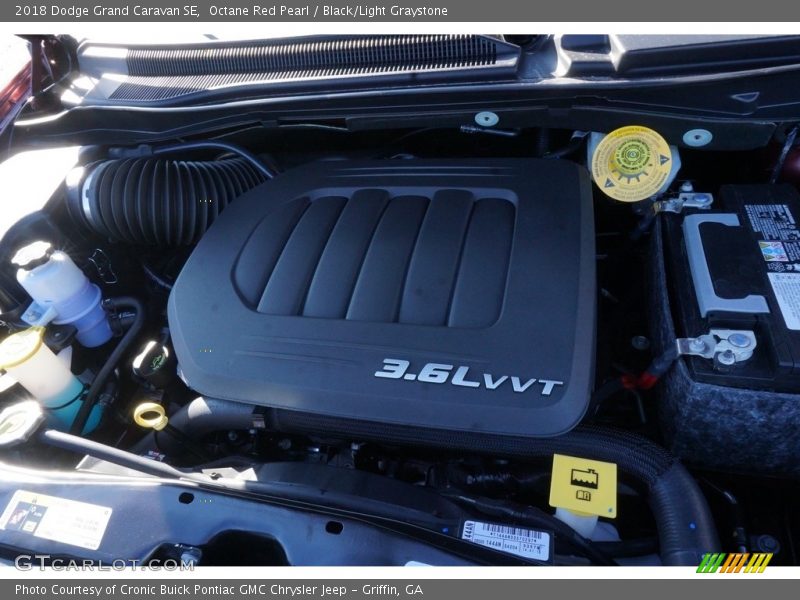 Octane Red Pearl / Black/Light Graystone 2018 Dodge Grand Caravan SE