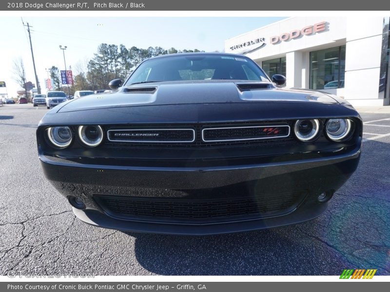 Pitch Black / Black 2018 Dodge Challenger R/T