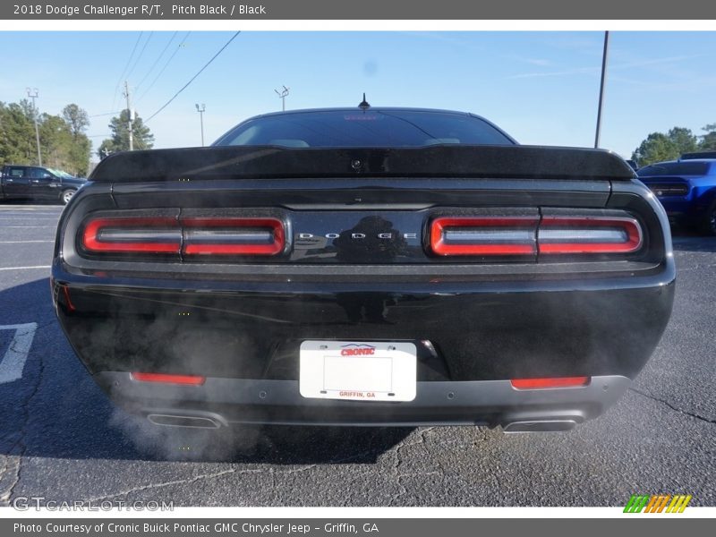 Pitch Black / Black 2018 Dodge Challenger R/T