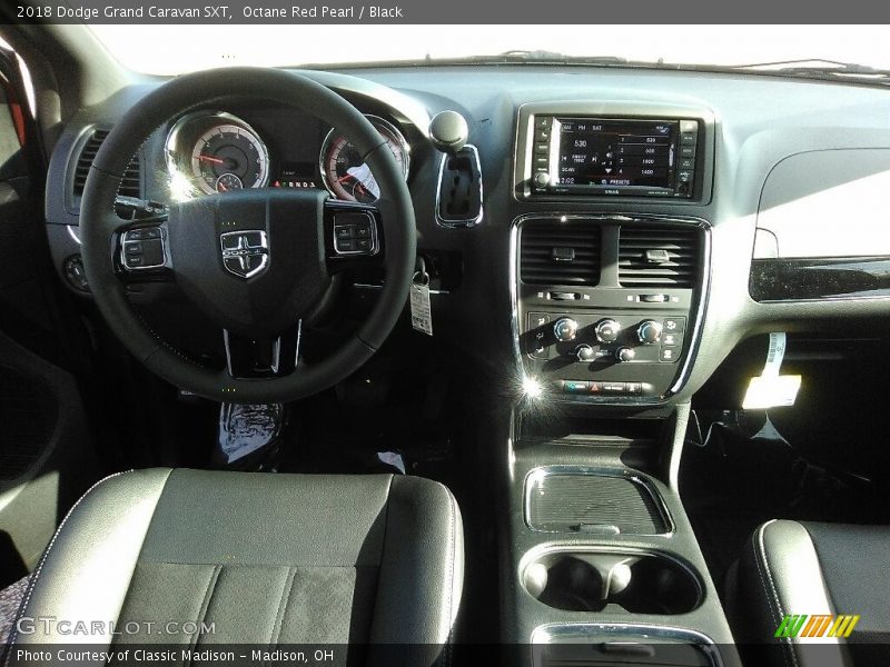 Octane Red Pearl / Black 2018 Dodge Grand Caravan SXT