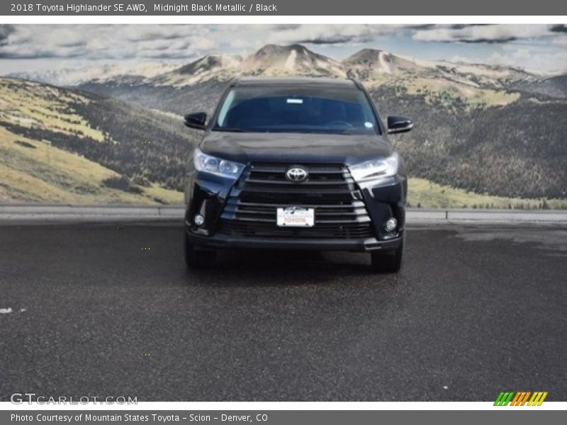 Midnight Black Metallic / Black 2018 Toyota Highlander SE AWD