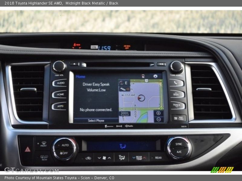 Midnight Black Metallic / Black 2018 Toyota Highlander SE AWD