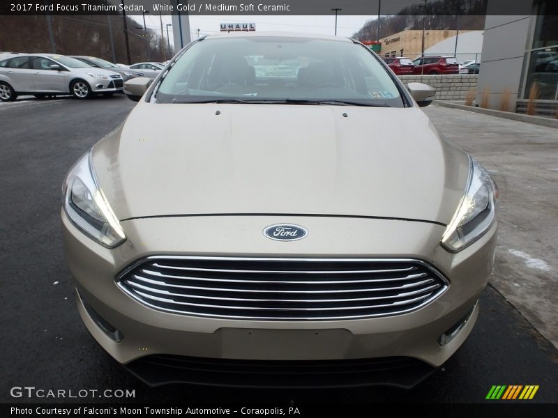 White Gold / Medium Soft Ceramic 2017 Ford Focus Titanium Sedan