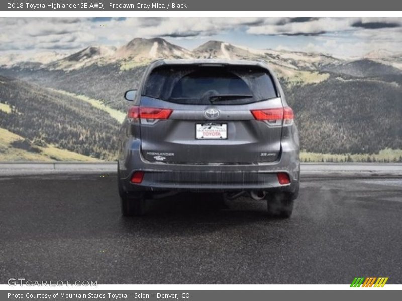 Predawn Gray Mica / Black 2018 Toyota Highlander SE AWD