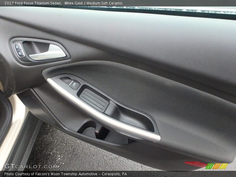 White Gold / Medium Soft Ceramic 2017 Ford Focus Titanium Sedan