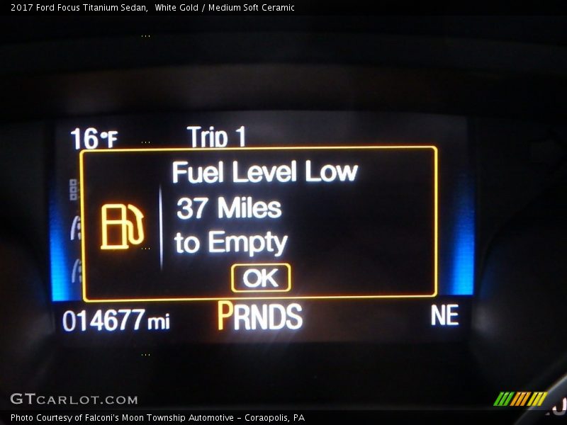 White Gold / Medium Soft Ceramic 2017 Ford Focus Titanium Sedan