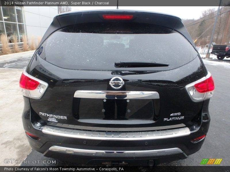 Super Black / Charcoal 2014 Nissan Pathfinder Platinum AWD