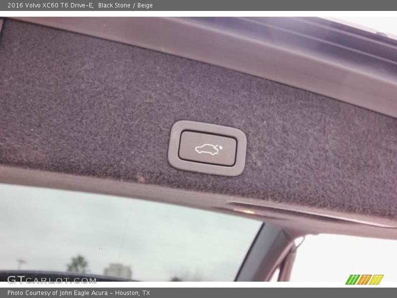 Black Stone / Beige 2016 Volvo XC60 T6 Drive-E