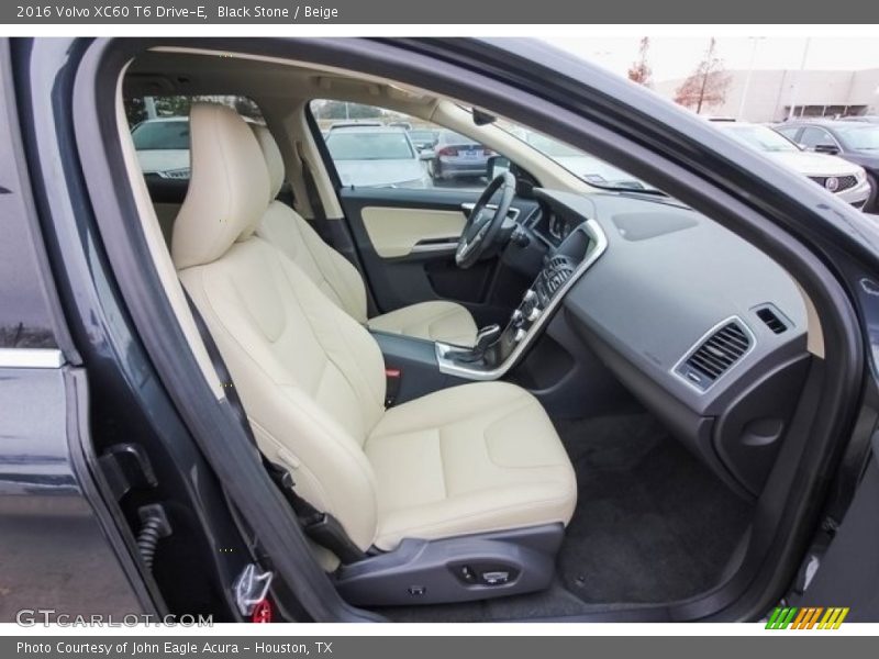 Black Stone / Beige 2016 Volvo XC60 T6 Drive-E