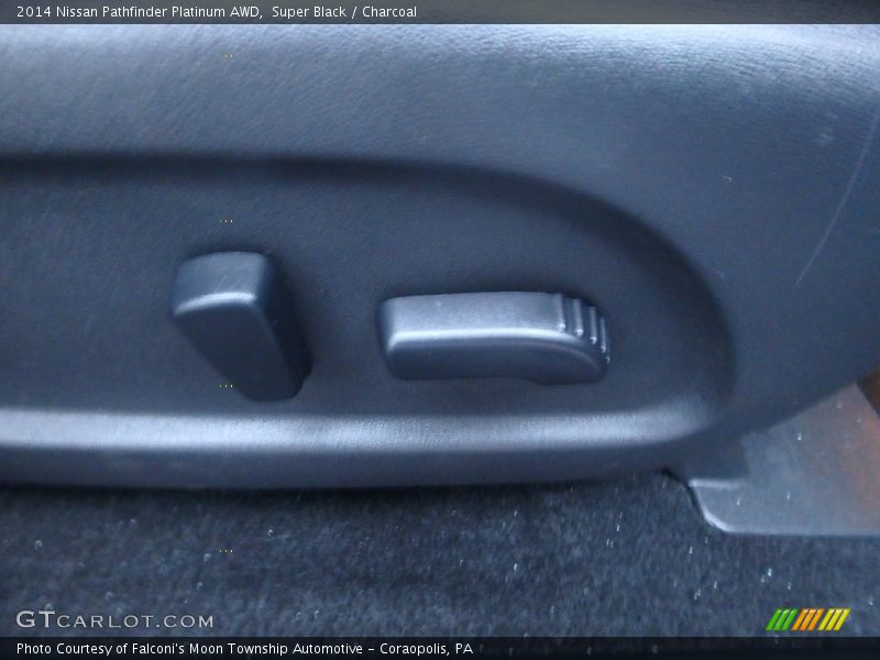 Super Black / Charcoal 2014 Nissan Pathfinder Platinum AWD