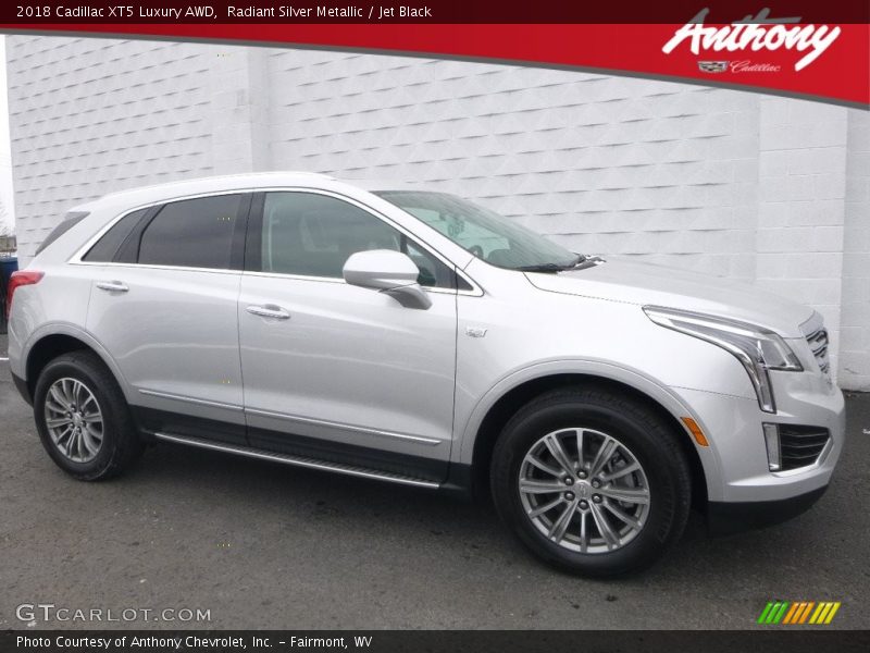 Radiant Silver Metallic / Jet Black 2018 Cadillac XT5 Luxury AWD