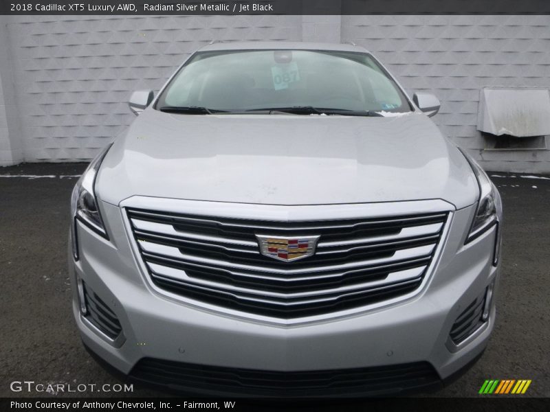 Radiant Silver Metallic / Jet Black 2018 Cadillac XT5 Luxury AWD