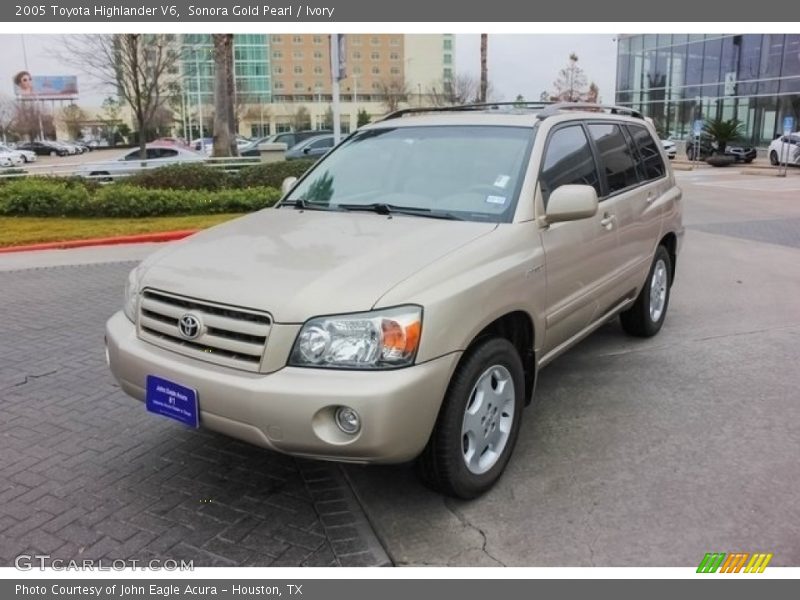 Sonora Gold Pearl / Ivory 2005 Toyota Highlander V6