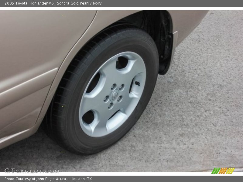 Sonora Gold Pearl / Ivory 2005 Toyota Highlander V6