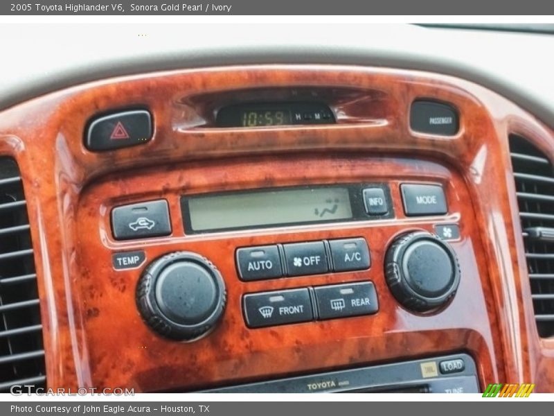 Sonora Gold Pearl / Ivory 2005 Toyota Highlander V6