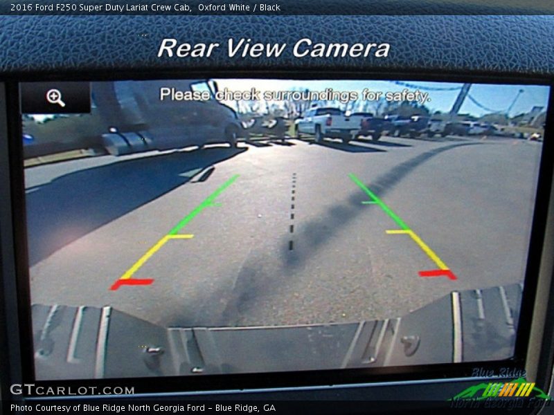 Oxford White / Black 2016 Ford F250 Super Duty Lariat Crew Cab