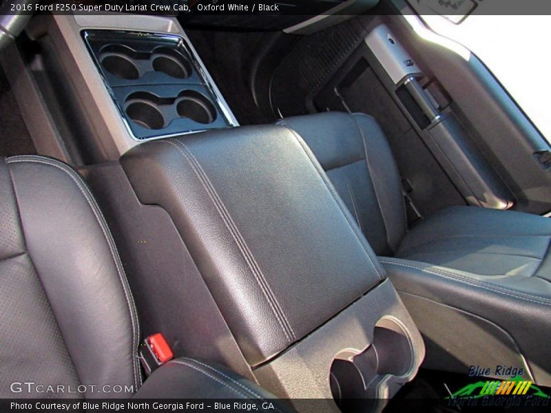 Oxford White / Black 2016 Ford F250 Super Duty Lariat Crew Cab