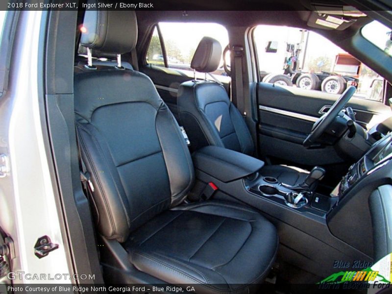 Ingot Silver / Ebony Black 2018 Ford Explorer XLT