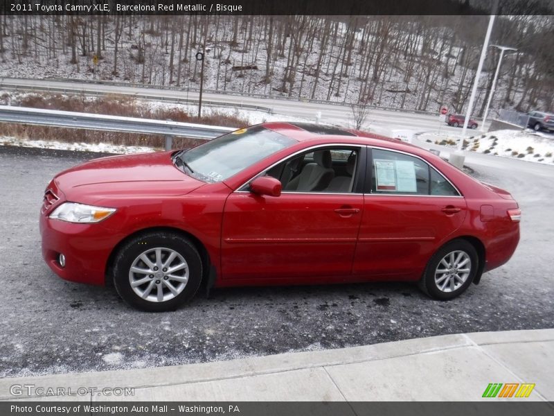 Barcelona Red Metallic / Bisque 2011 Toyota Camry XLE