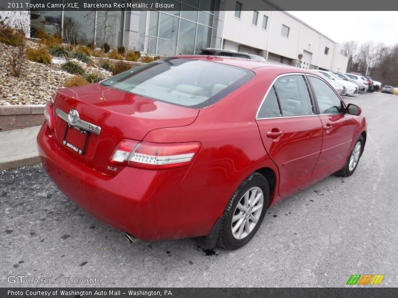 Barcelona Red Metallic / Bisque 2011 Toyota Camry XLE