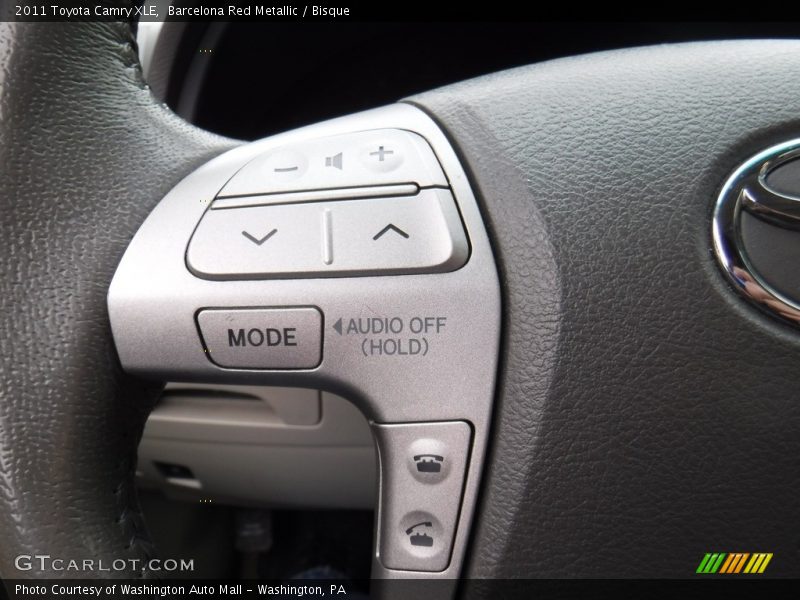Barcelona Red Metallic / Bisque 2011 Toyota Camry XLE