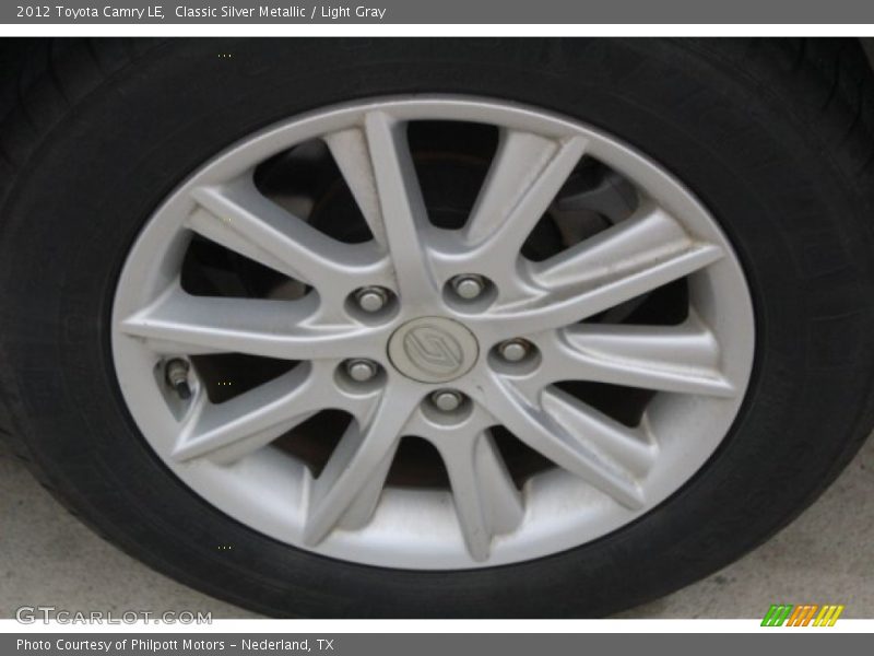 Classic Silver Metallic / Light Gray 2012 Toyota Camry LE