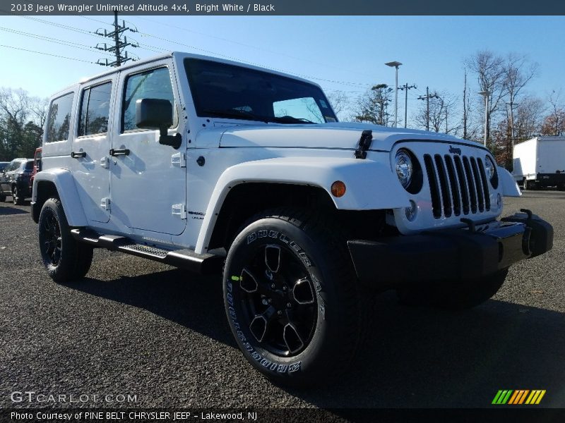 Bright White / Black 2018 Jeep Wrangler Unlimited Altitude 4x4