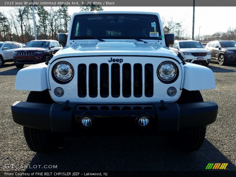 Bright White / Black 2018 Jeep Wrangler Unlimited Altitude 4x4