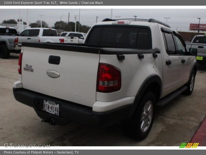 White Suede / Charcoal Black 2009 Ford Explorer Sport Trac XLT