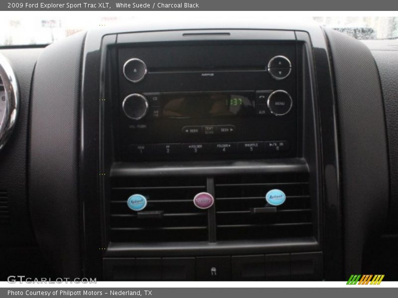 White Suede / Charcoal Black 2009 Ford Explorer Sport Trac XLT