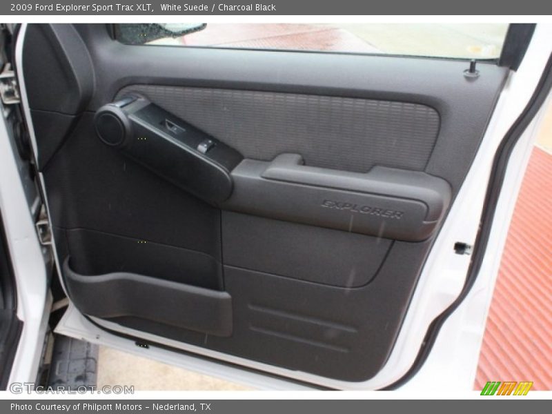 White Suede / Charcoal Black 2009 Ford Explorer Sport Trac XLT