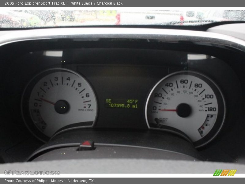 White Suede / Charcoal Black 2009 Ford Explorer Sport Trac XLT