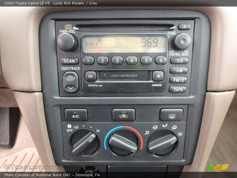 Lunar Mist Metallic / Gray 2000 Toyota Camry LE V6