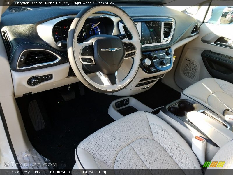 Bright White / Black/Alloy 2018 Chrysler Pacifica Hybrid Limited